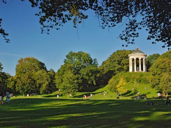 nr-1230-monopteros-im-englischen-garten-foto-luis-gervasi.jpg